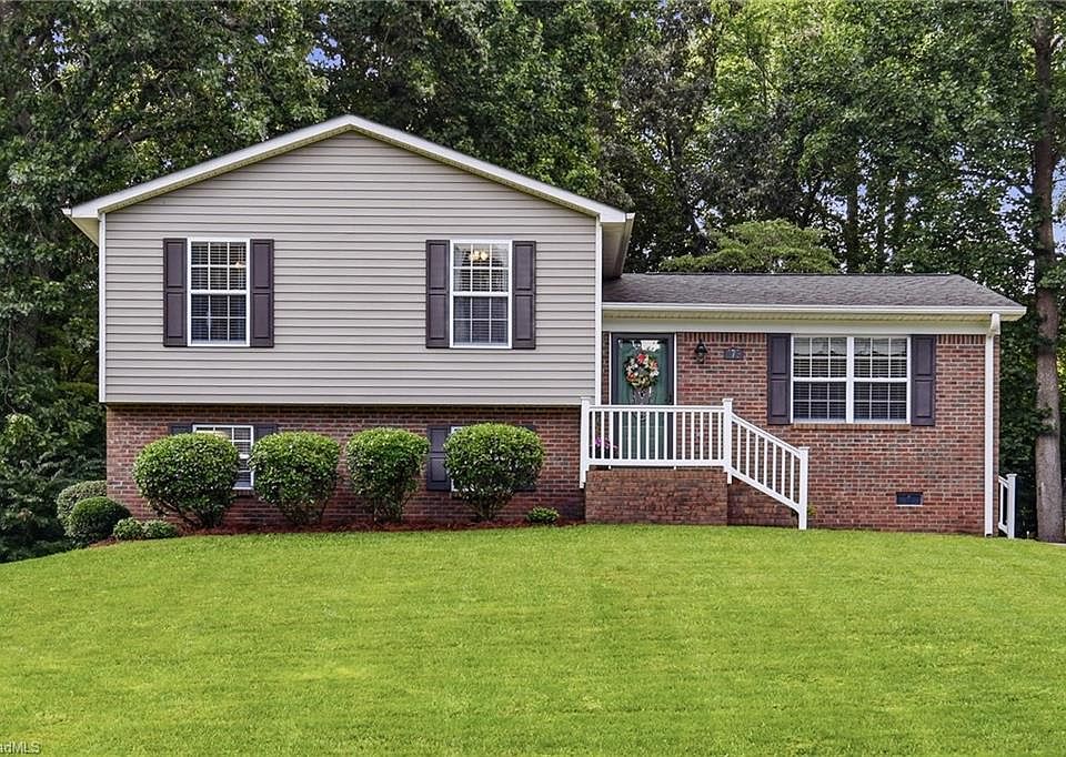 1st image of 175 Kelly Ln