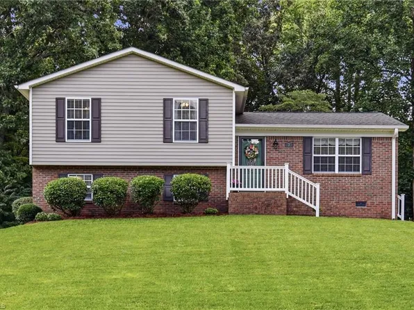 175 Kelly Ln, Lexington, NC 27295