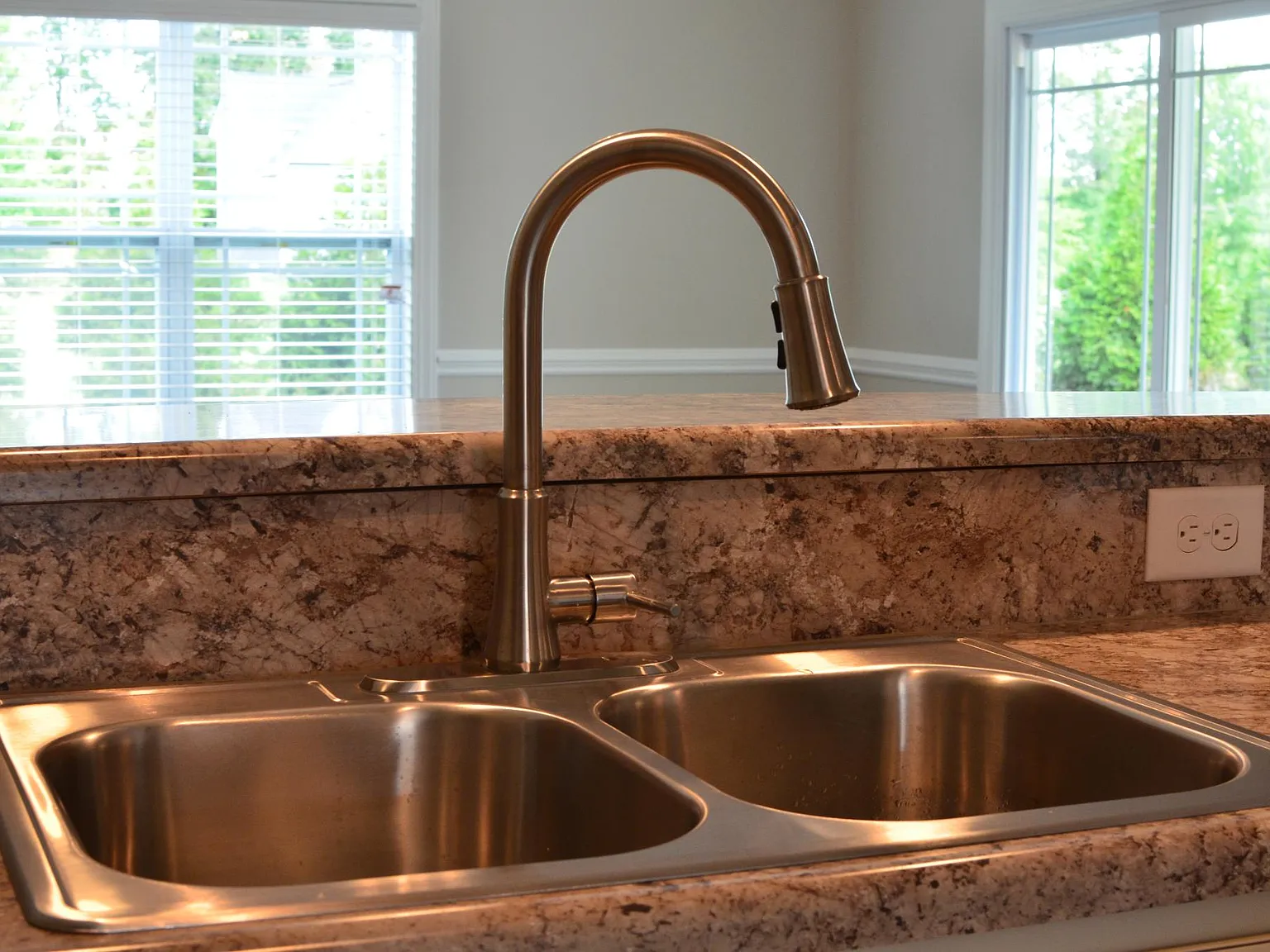 2234 Sweet Bay Dr — Photo 4