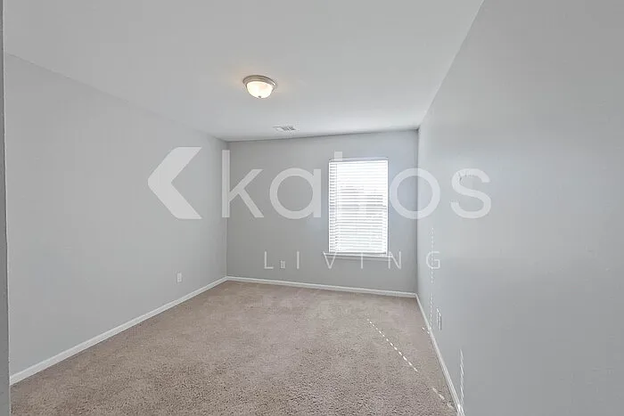 101 Saint Matthew Way — Photo 18
