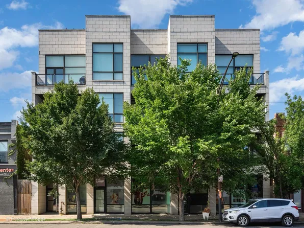 2550 W Fullerton Ave #2E, Chicago, IL 60647