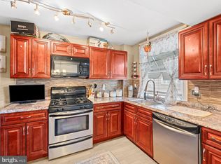 4227 Lawndale St, Philadelphia, PA 19124