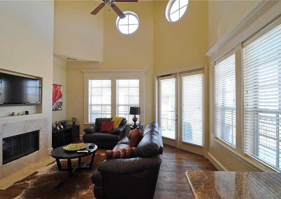 1st image of 35 Veranda Ln #200