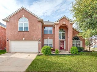 7300 Blackhawk Ct, North Richland Hills, TX 76180