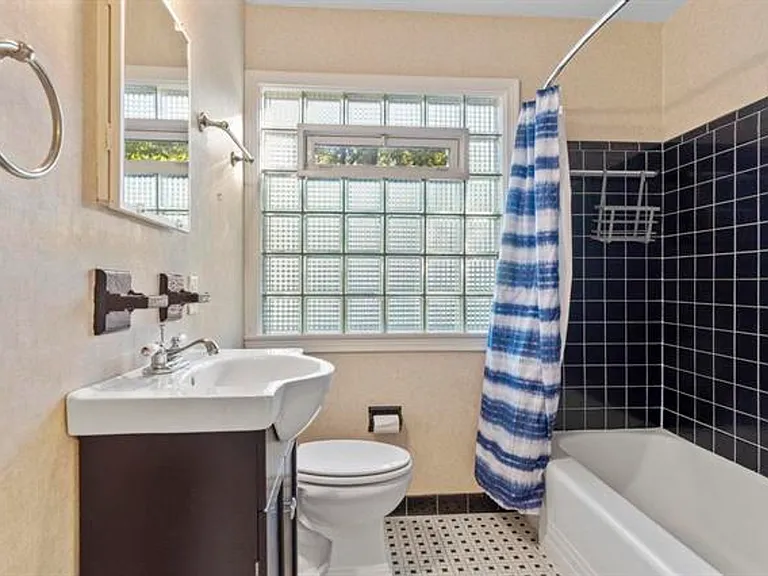 1216 Carraway St — Photo 14