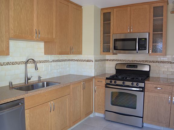 5th image of 5730 Clinton Ave