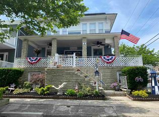 2 S Baton Rouge Ave, Ventnor City, NJ 08406