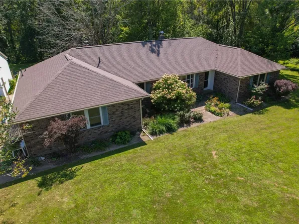 29884 N 1728 East Rd, Alvin, IL 61811