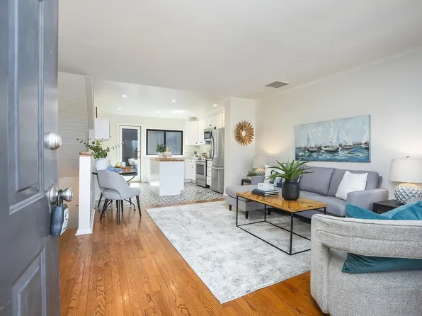 2232 Caminito Pajarito Unit 112, San Diego, CA 92107