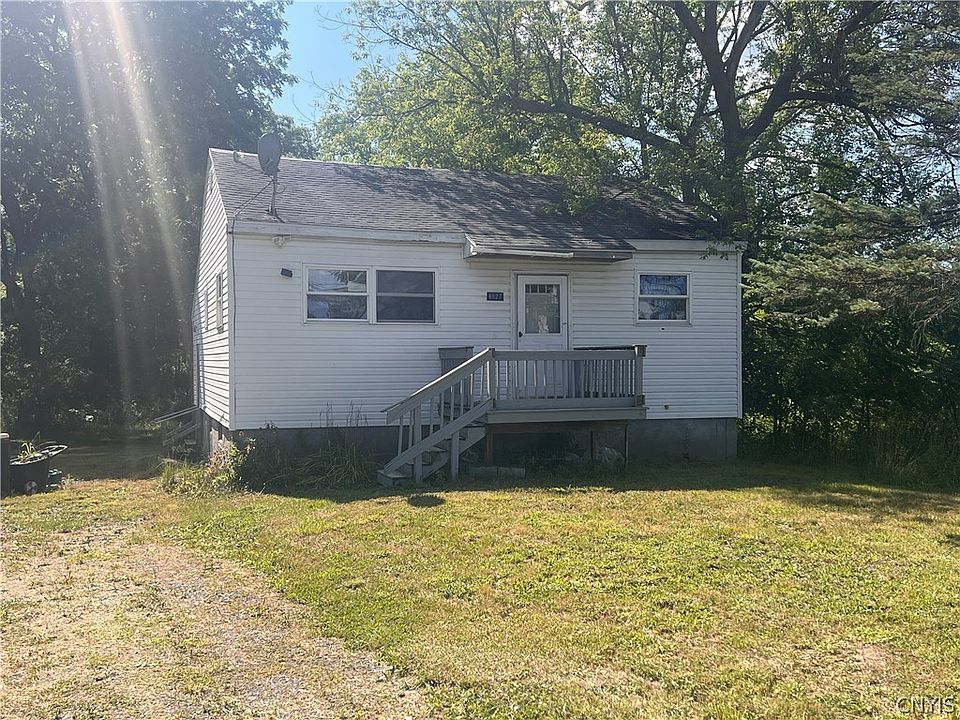 1st image of 8827 Brewerton Rd