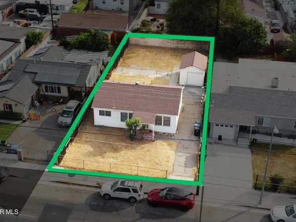 22026 Saticoy St, Canoga Park, CA 91303