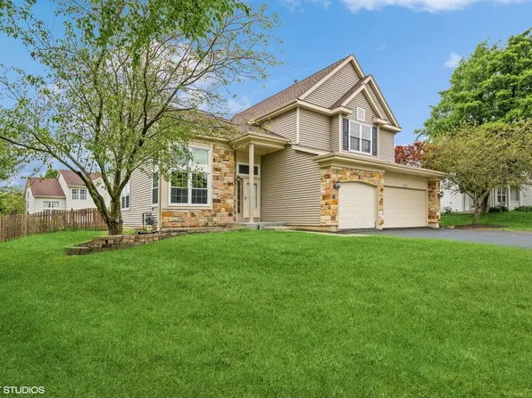 1352 Vernon Ln, Bartlett, IL 60103