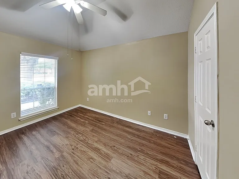 4642 Early Autumn Ct — Photo 20