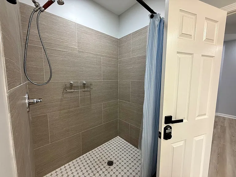 219 Overcup Dr — Photo 11