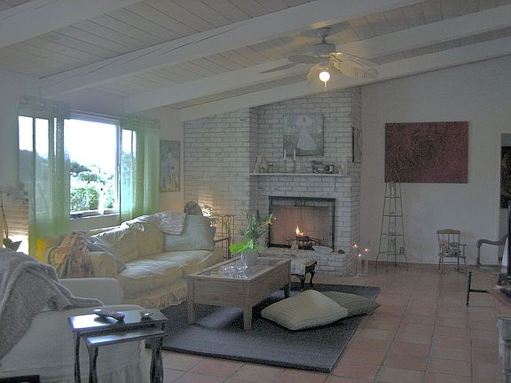 3rd image of 2770 Alta St