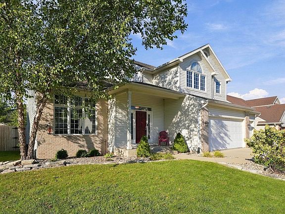 2nd image of 2626 Sumac Ct