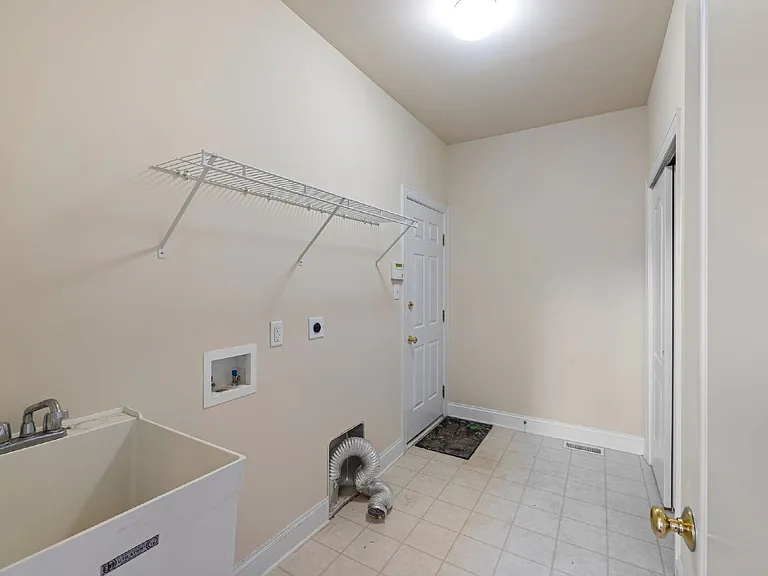 11726 Broadfield Ct — Photo 9