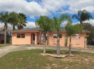 546 Highland Dr, Eustis, FL 32726