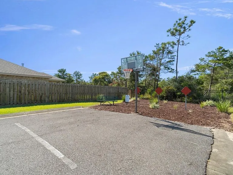 1701 Waterford Sound Blvd — Photo 35