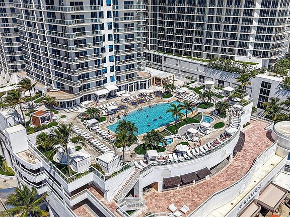 2nd image of 505 N Fort Lauderdale Beach Blvd #1013