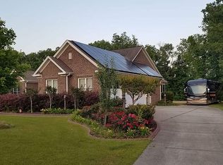 6232 River Ridge Rd, Fayetteville, NC 28311