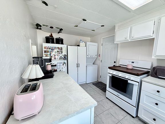 3rd image of 14291 Rios Canyon Rd Space 13