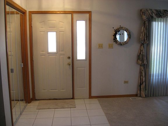 3rd image of 13940 Stonegate Ln