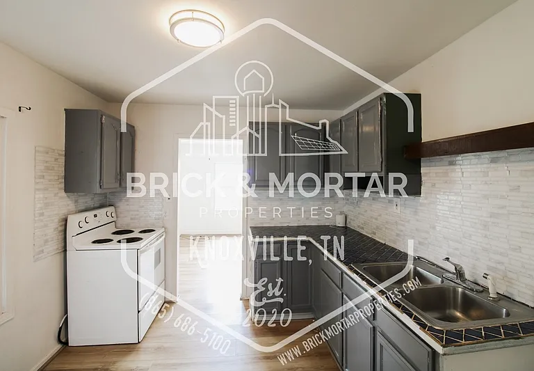 2417 Fillmore Ave — Photo 8
