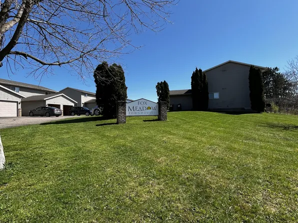 3147 Oak Knoll Dr, Eau Claire, WI