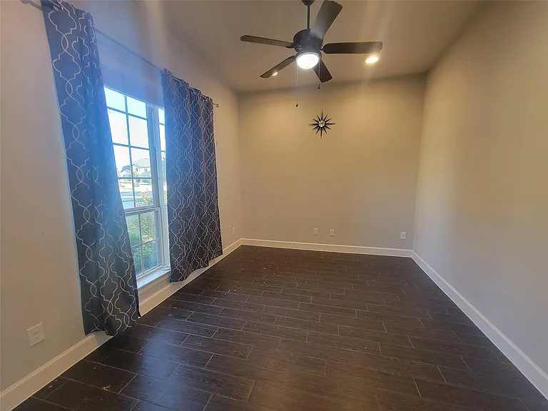 340 Cross Timbers Dr — Photo 4