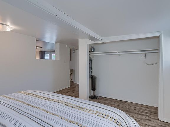 3rd image of 2-2626 E Hedrick Dr #2