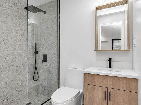 5th image of 227 W 20th St APT 1C