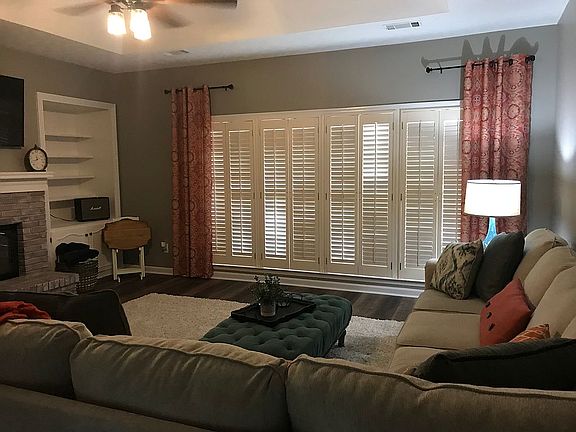 3rd image of 4511 Silver Lake Dr #W/s