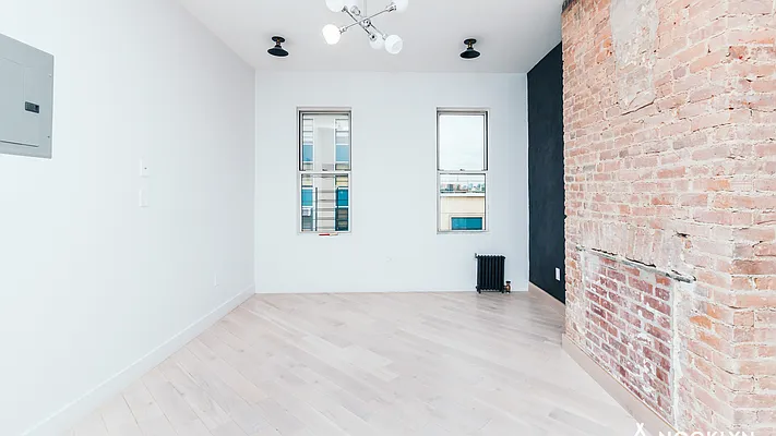 Rented by Nooklyn NYC LLC | media 18
