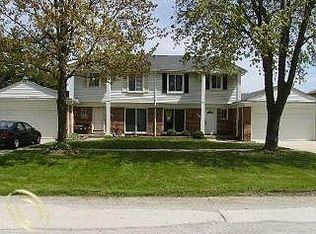 27420 Eldorado Pl, Lathrup Village, MI 48076