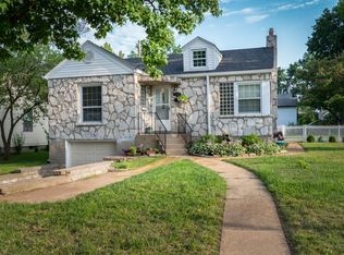 8742 Keystone Dr, Saint Louis, MO 63144