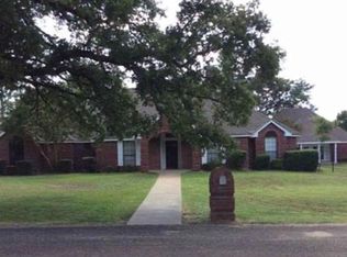 401 Troy Ln, Fairfield, TX 75840