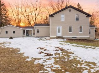 11146 Girdled Rd, Concord Township, OH 44077