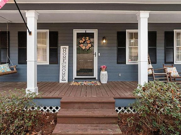 4th image of 39 Ramblewood Dr SE