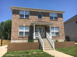 5561 Maple Ave, Saint louis, MO