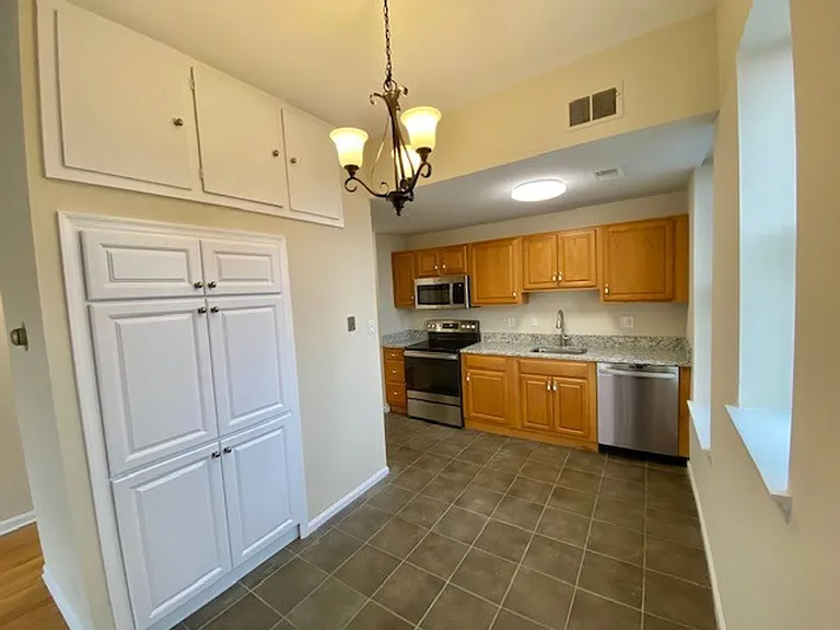 0466 - Millicent Chatel Associates Inc. — Photo 7