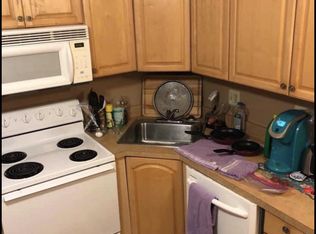 1106 Mount Vernon St, Philadelphia, PA 19123