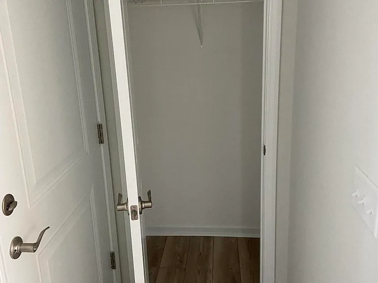 5728 Park West Cir — Photo 26