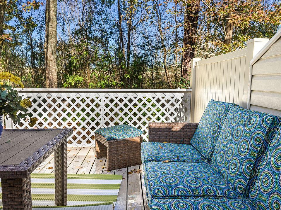 1st image of 8514 Sturbridge Cir W