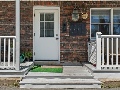 33 Ellerton St APT 1, Revere, MA, 02151