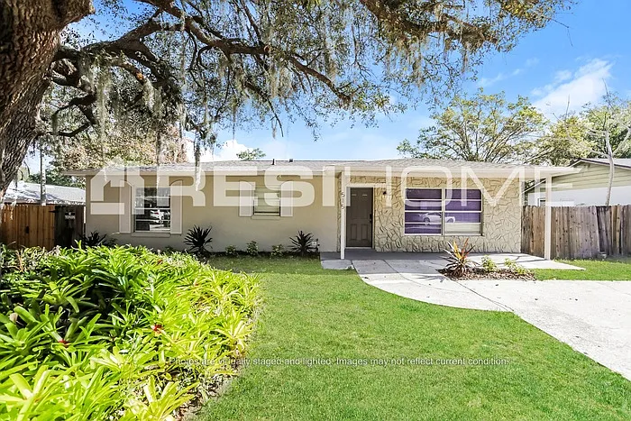 3 bed, 2.0 bath, 1200 sqft, $2,120 — Photo 1