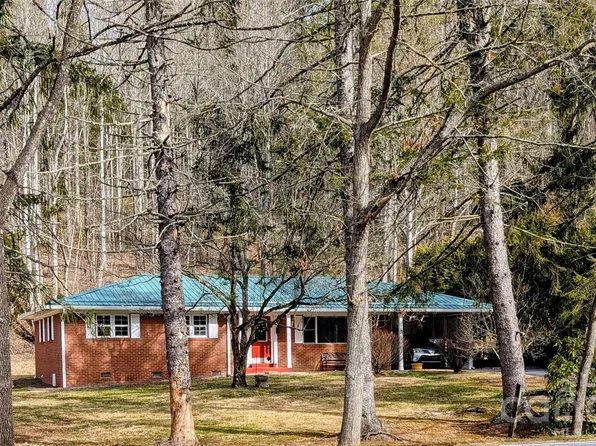 979 Greenville Hwy, Brevard, NC 28712