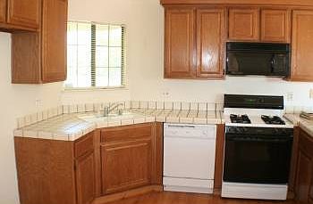 4th image of 113 Pirates Cove Ct
