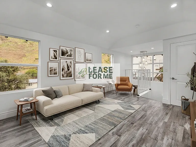 9848 Portola Dr — Photo 10
