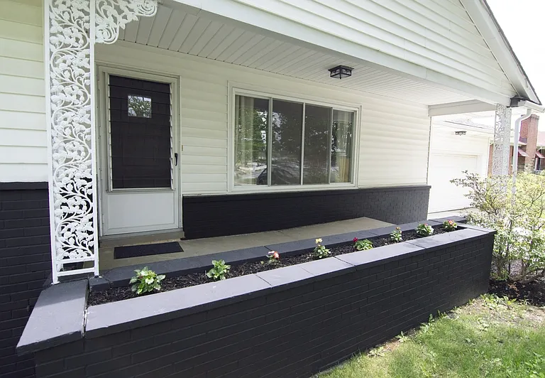 6125 Broadview Rd — Photo 10